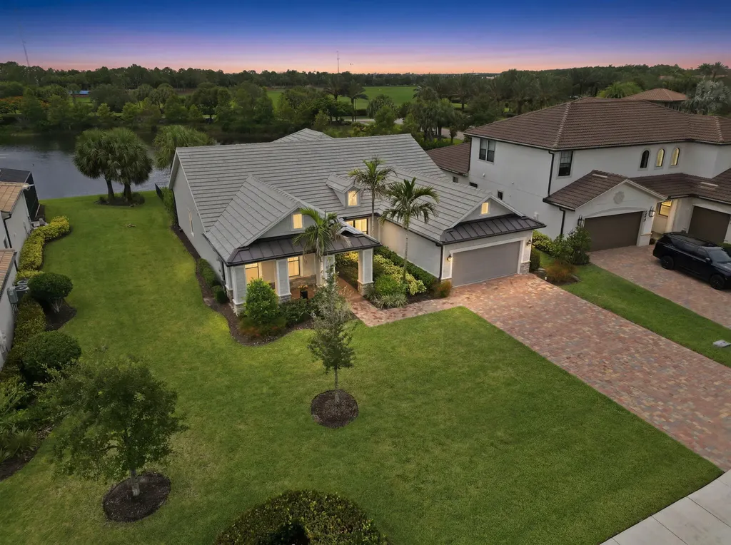 Jupiter FL, 208 Sonoma Isle Circle