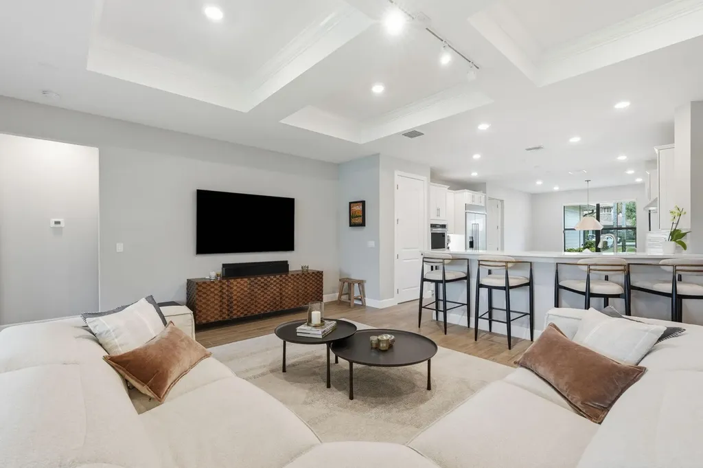 208 Sonoma Isle Circle Jupiter FL 33478