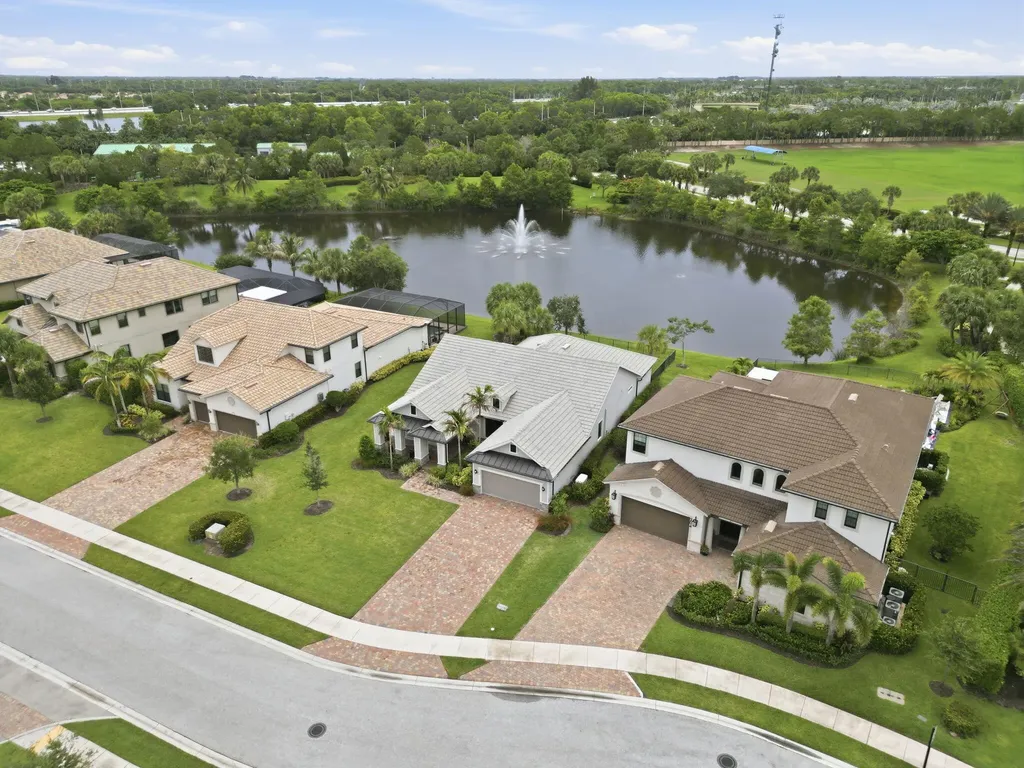 208 Sonoma Isle Circle Jupiter FL 33478