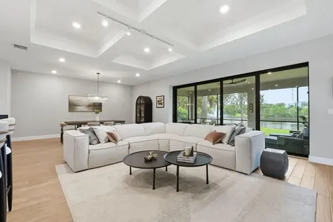 208 Sonoma Isle Circle Jupiter FL 33478