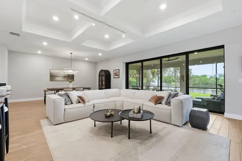 208 Sonoma Isle Circle Jupiter FL 33478