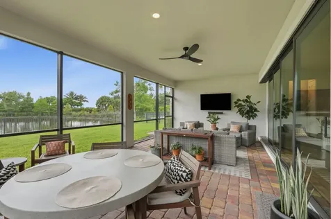 208 Sonoma Isle Circle Jupiter FL 33478