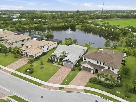 208 Sonoma Isle Circle Jupiter FL 33478