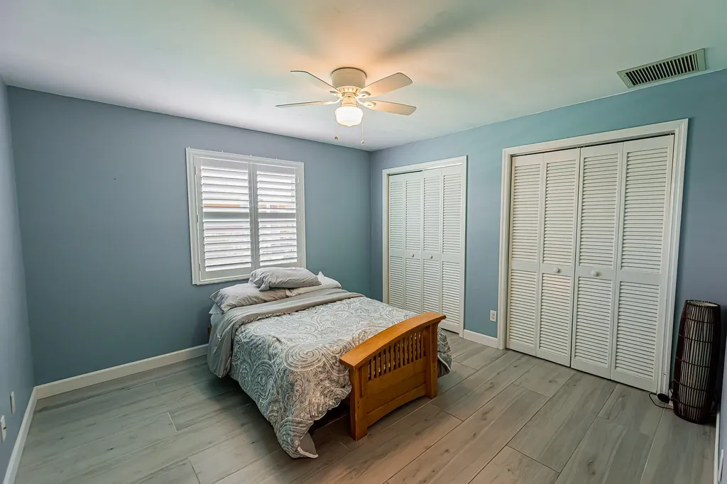 1282 SW Bent Pine Cove Port St Lucie FL 34986
