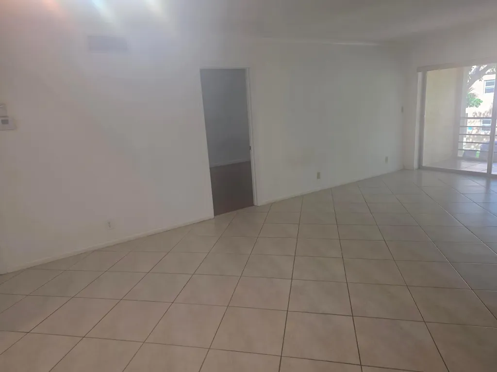 959 SE 2nd Avenue Deerfield Beach FL 33441
