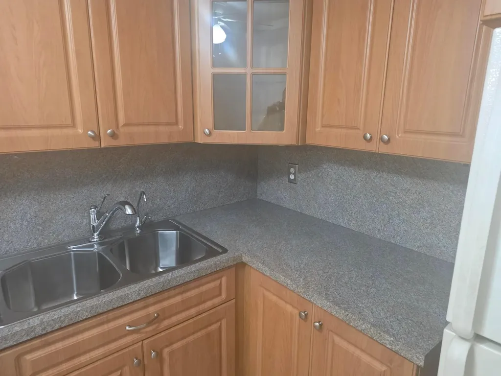 959 SE 2nd Avenue Deerfield Beach FL 33441