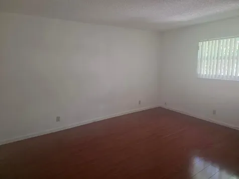 959 SE 2nd Avenue Deerfield Beach FL 33441