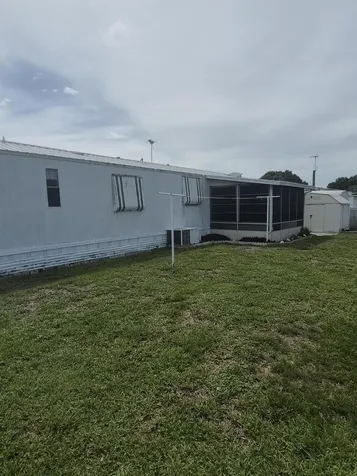 1066 Peach Lane Okeechobee FL 34974
