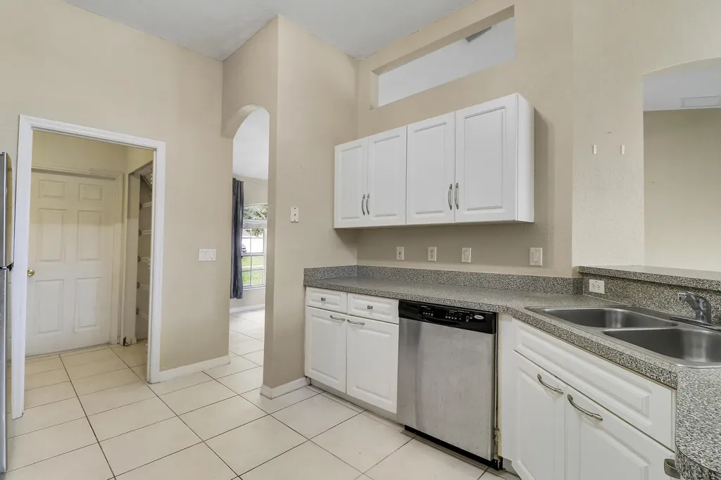 436 SW Bradshaw Circle Port St Lucie FL 34953