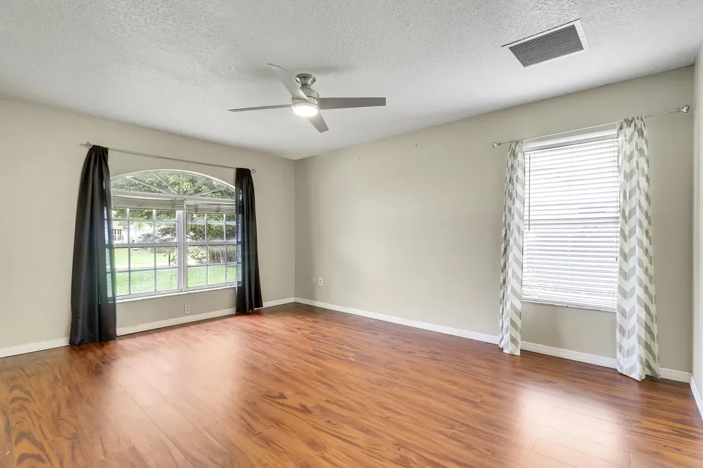 436 SW Bradshaw Circle Port St Lucie FL 34953