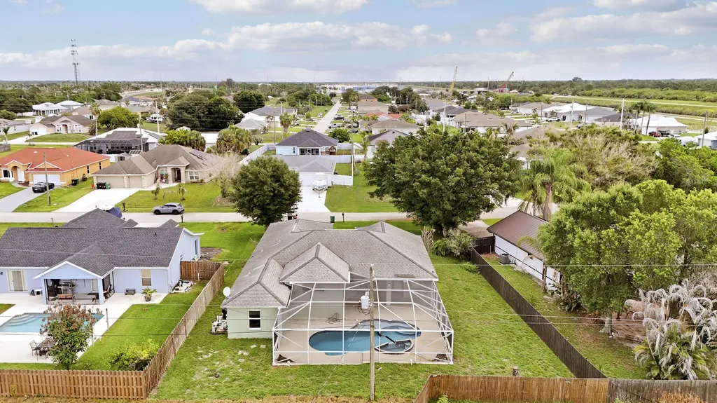 436 SW Bradshaw Circle Port St Lucie FL 34953