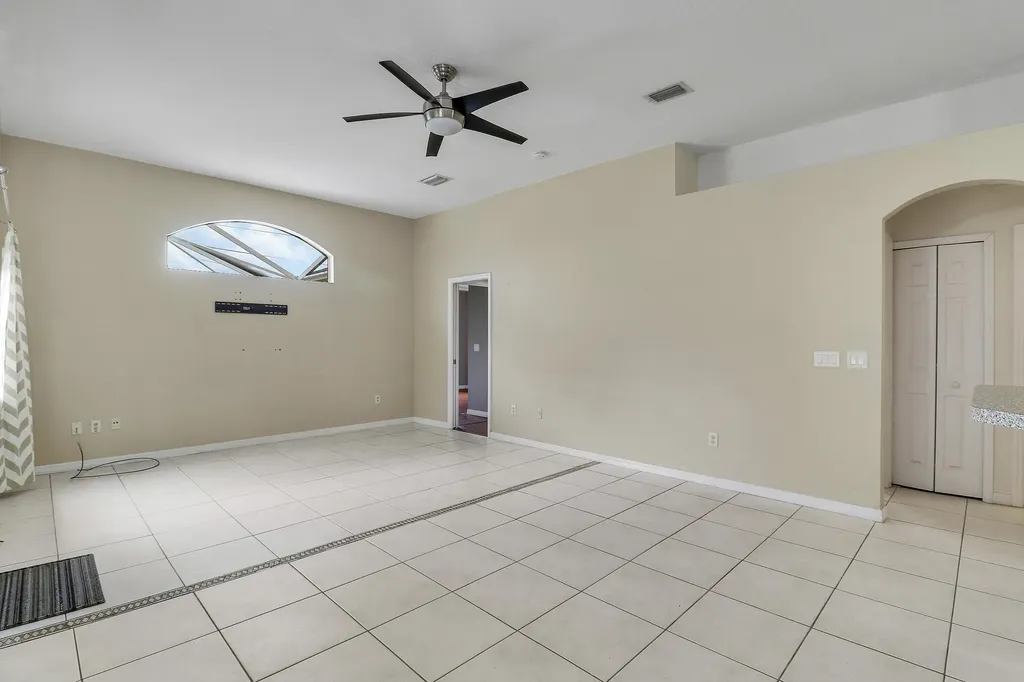 436 SW Bradshaw Circle Port St Lucie FL 34953