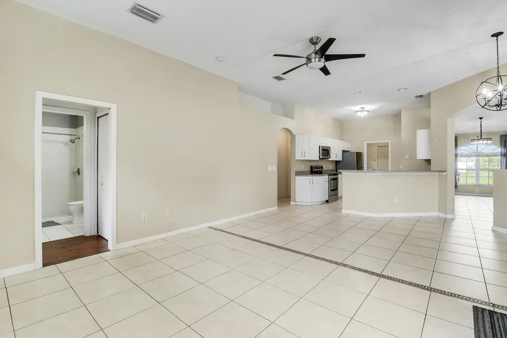 436 SW Bradshaw Circle Port St Lucie FL 34953