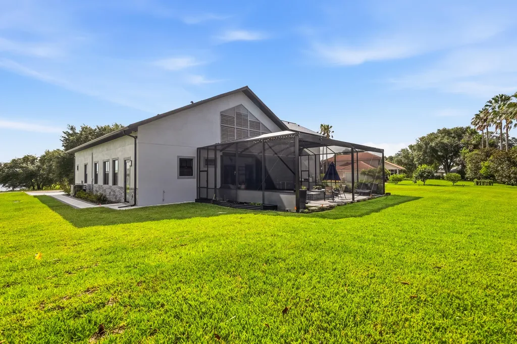 17025 Royal Palm Drive Groveland FL 34736