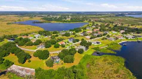 17025 Royal Palm Drive Groveland FL 34736