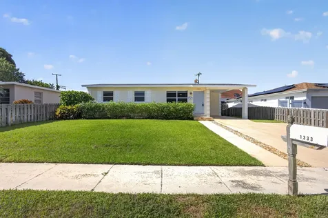 1333 W 31st Street Riviera Beach FL 33404