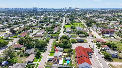 1333 W 31st Street Riviera Beach FL 33404
