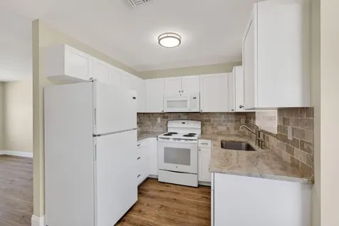 1333 W 31st Street Riviera Beach FL 33404