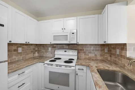 1333 W 31st Street Riviera Beach FL 33404