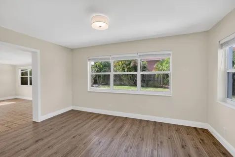 1333 W 31st Street Riviera Beach FL 33404