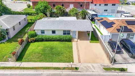 1333 W 31st Street Riviera Beach FL 33404