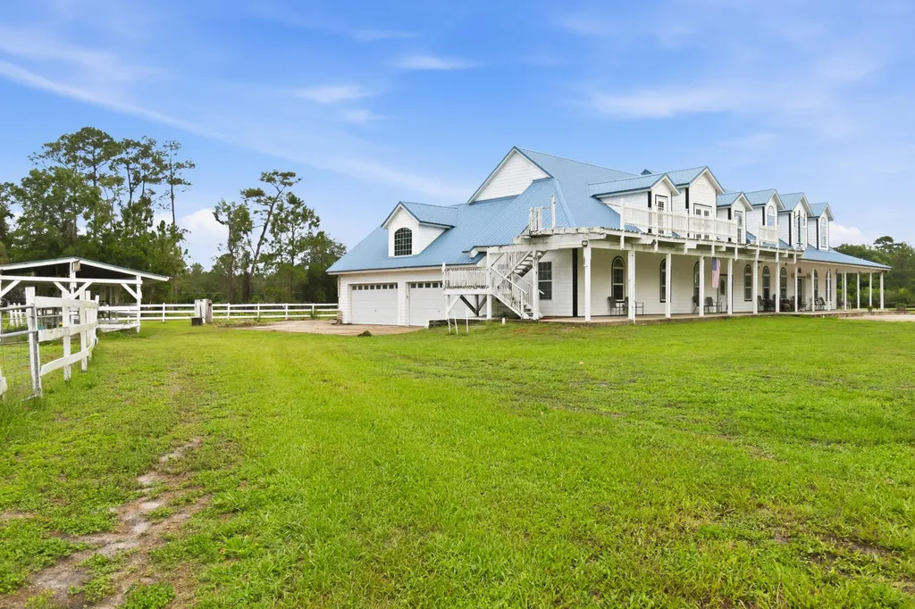 31243 Bear Pond Drive Sorrento FL 32776