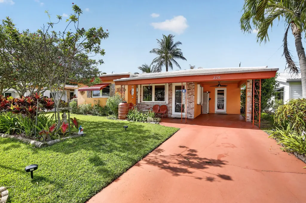 220 NW 48th Street Oakland Park FL 33309