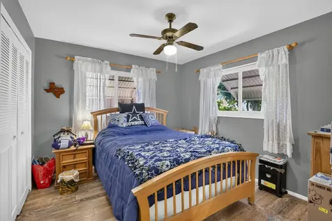 220 NW 48th Street Oakland Park FL 33309