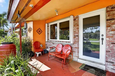 220 NW 48th Street Oakland Park FL 33309