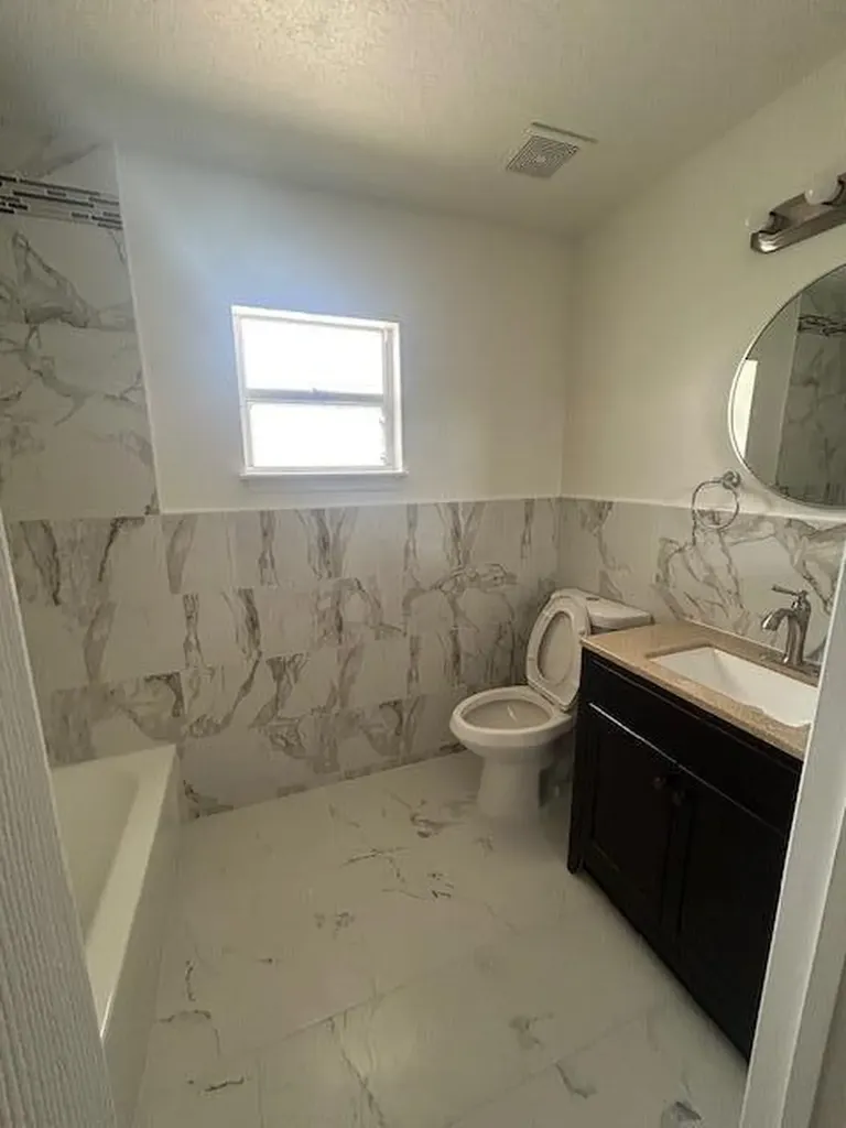 5218 NW West Piper Circle Port St Lucie FL 34986