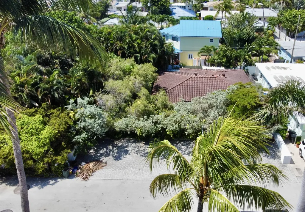 14 Tropical Drive Ocean Ridge FL 33435