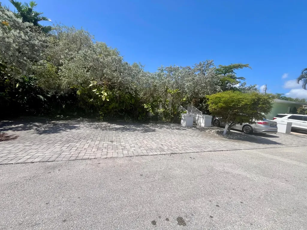 14 Tropical Drive Ocean Ridge FL 33435