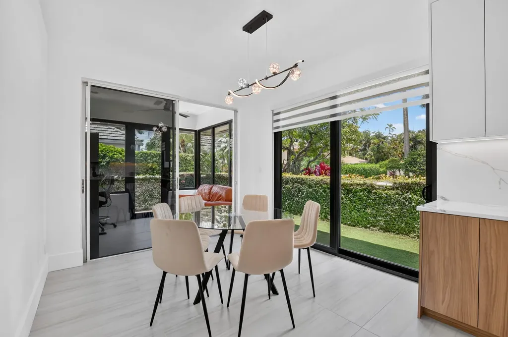 21312 Greenwood Court Boca Raton FL 33433