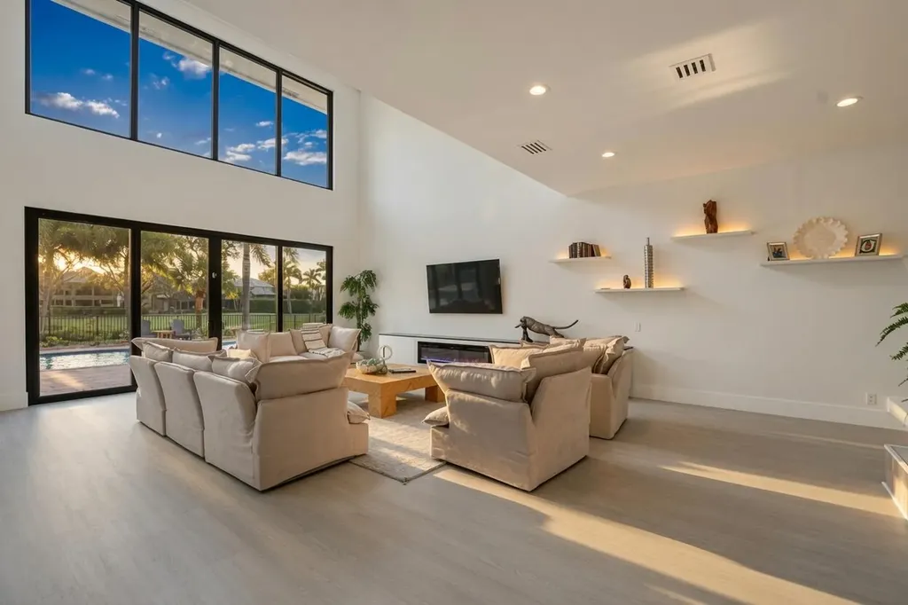 21312 Greenwood Court Boca Raton FL 33433
