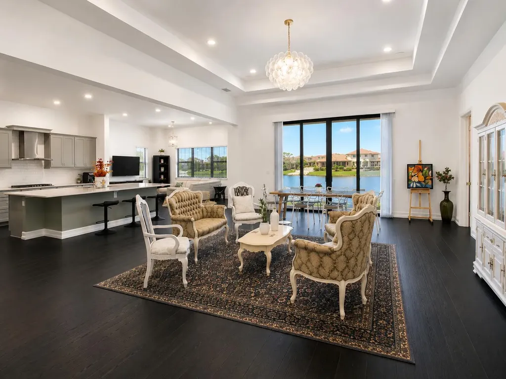 8212 Grand Prix Lane Boynton Beach FL 33472