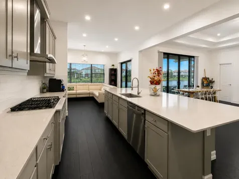 8212 Grand Prix Lane Boynton Beach FL 33472