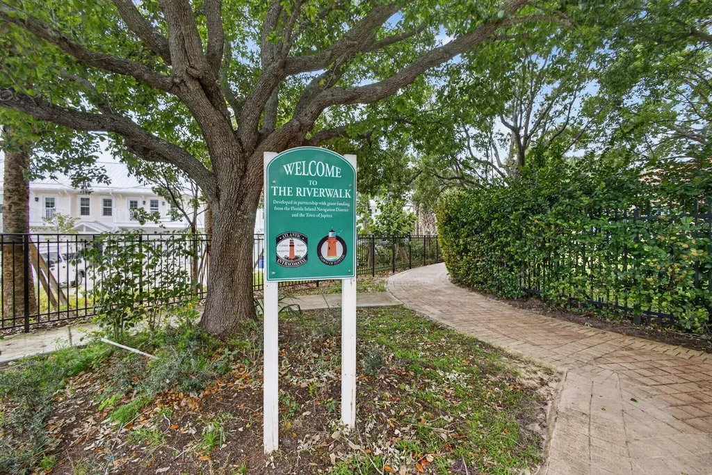 130 Water Pointe Place Jupiter FL 33477