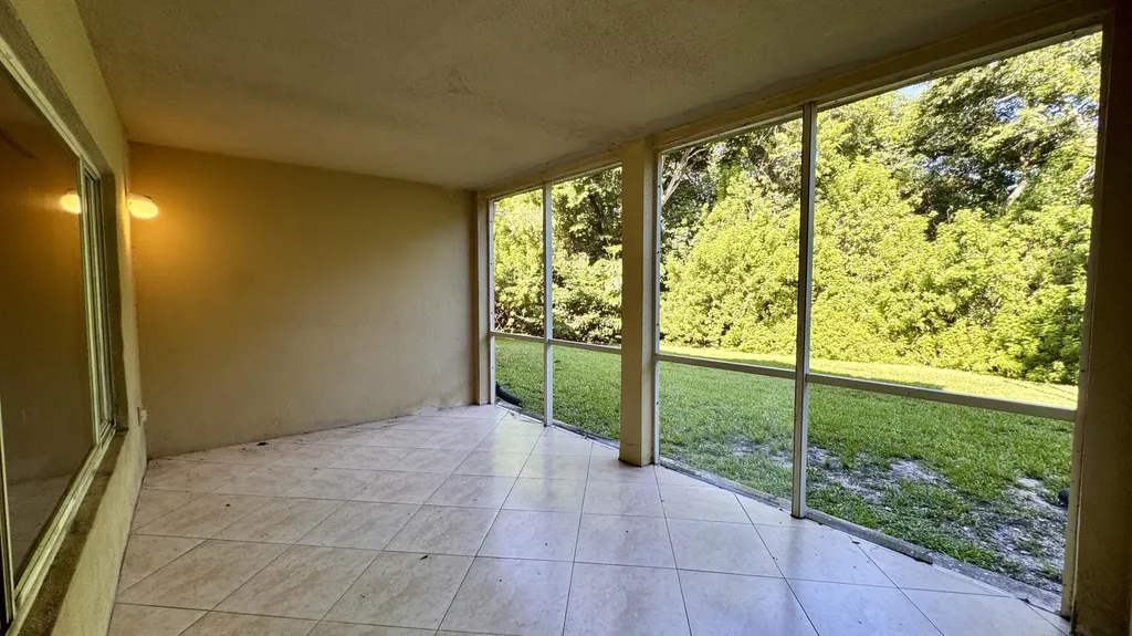 815 W Boynton Beach Boulevard Boynton Beach FL 33426