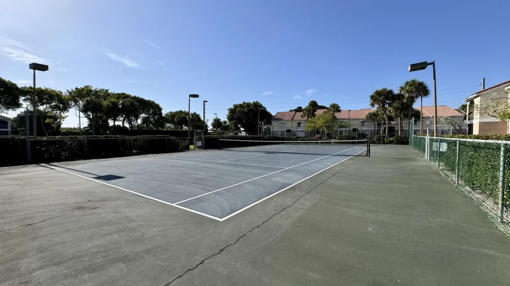 815 W Boynton Beach Boulevard Boynton Beach FL 33426