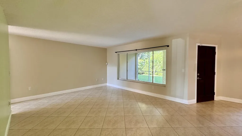 815 W Boynton Beach Boulevard Boynton Beach FL 33426