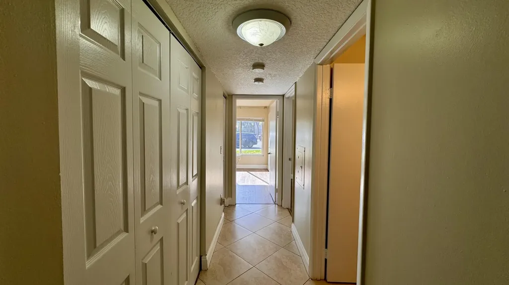 815 W Boynton Beach Boulevard Boynton Beach FL 33426