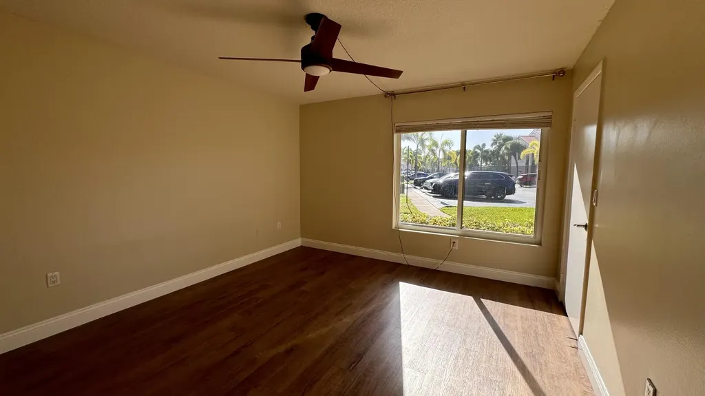 815 W Boynton Beach Boulevard Boynton Beach FL 33426