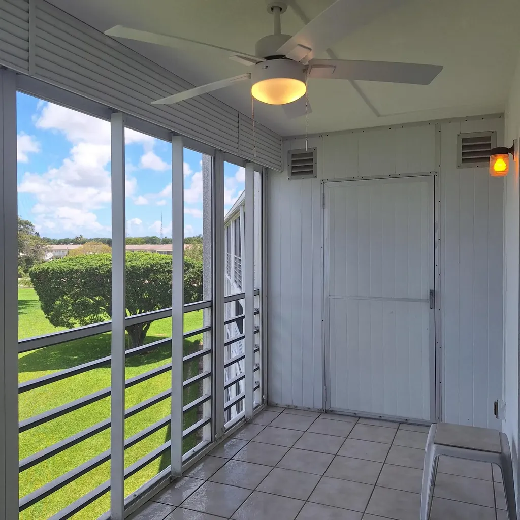 4007 Cornwall A Boca Raton FL 33434