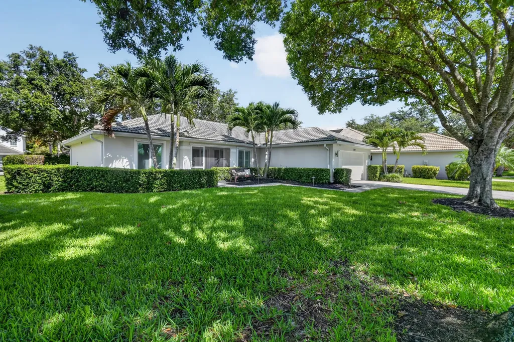 252 Coconut Point Jupiter FL 33458