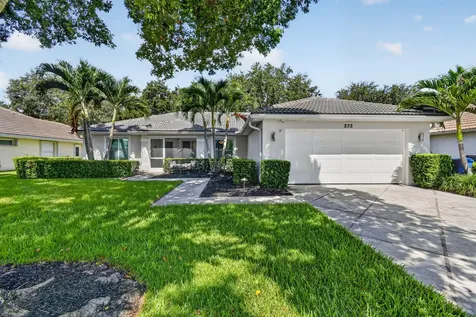 252 Coconut Point Jupiter FL 33458