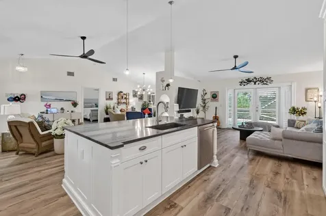 252 Coconut Point Jupiter FL 33458