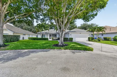 252 Coconut Point Jupiter FL 33458