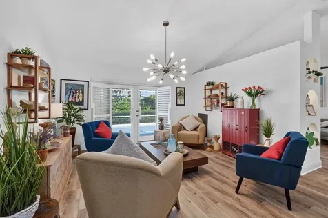 252 Coconut Point Jupiter FL 33458