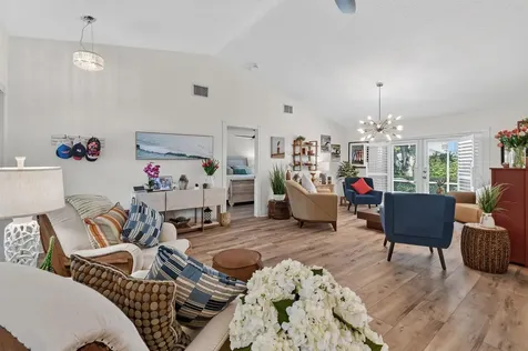 252 Coconut Point Jupiter FL 33458