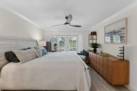 252 Coconut Point Jupiter FL 33458